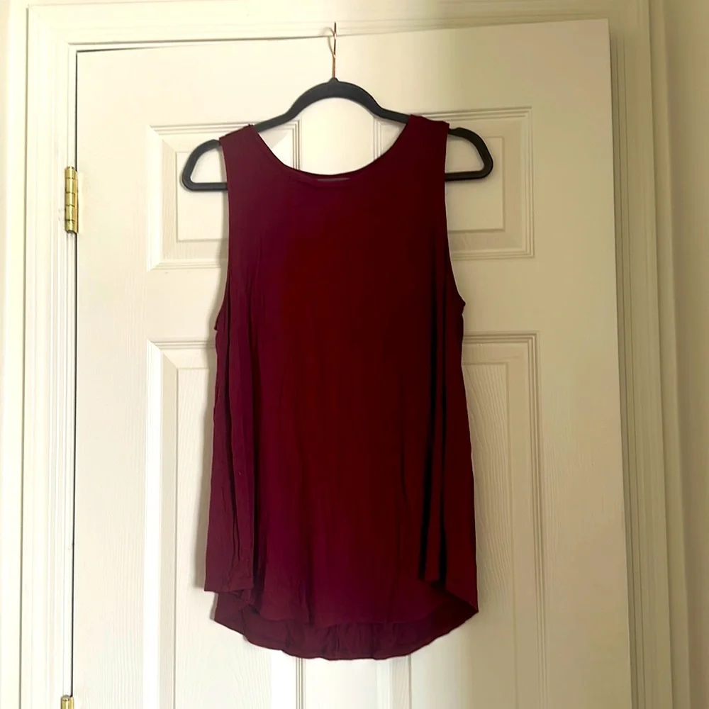 Burgundy Old Navy Luxe Tank Top - Picture 1 of 1